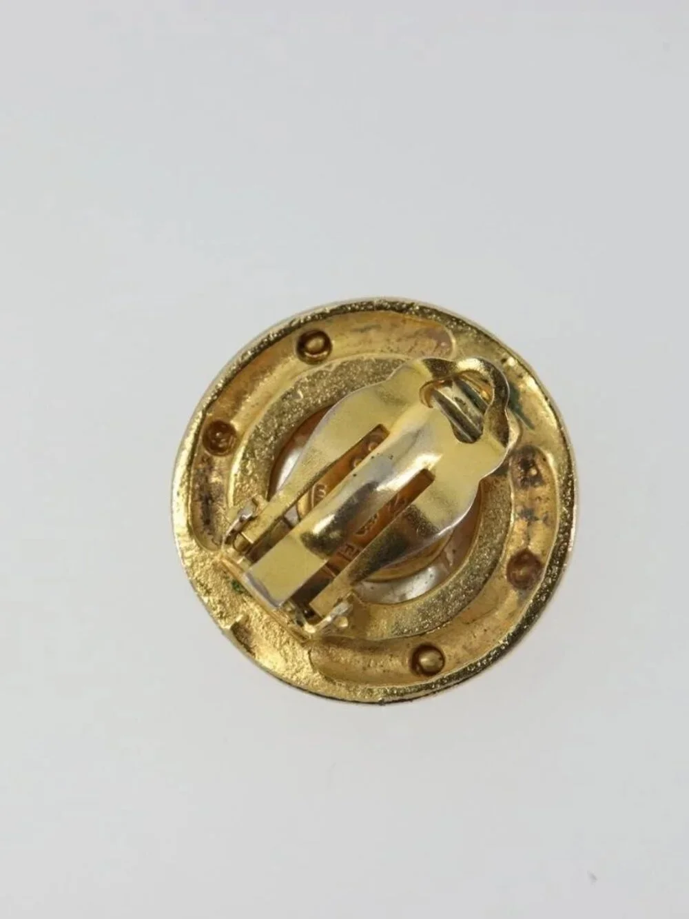 CHANEL Earring metal Gold Tone CC Auth 185222V